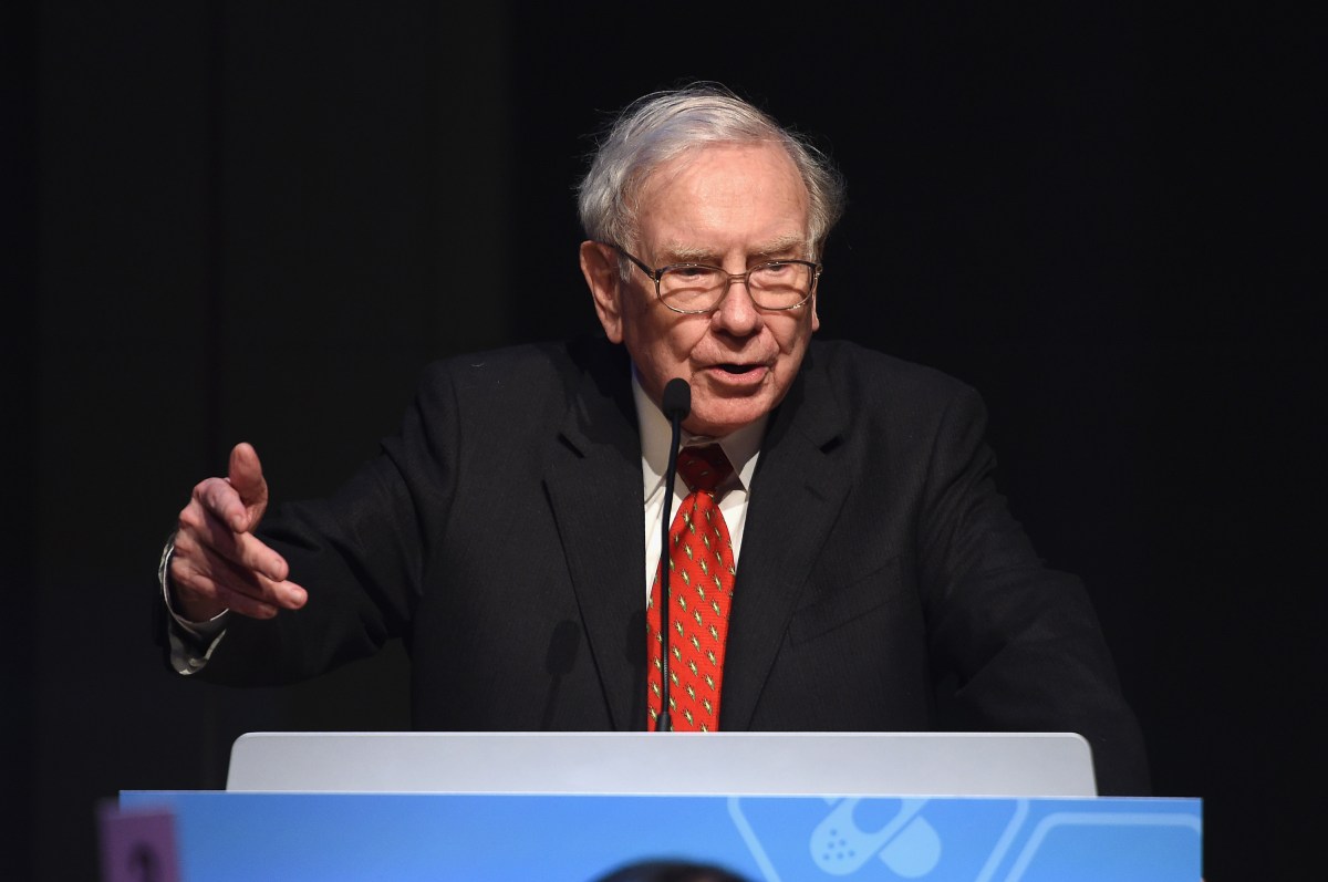 Warren Buffett will step down as Berkshire Hathaway CEO