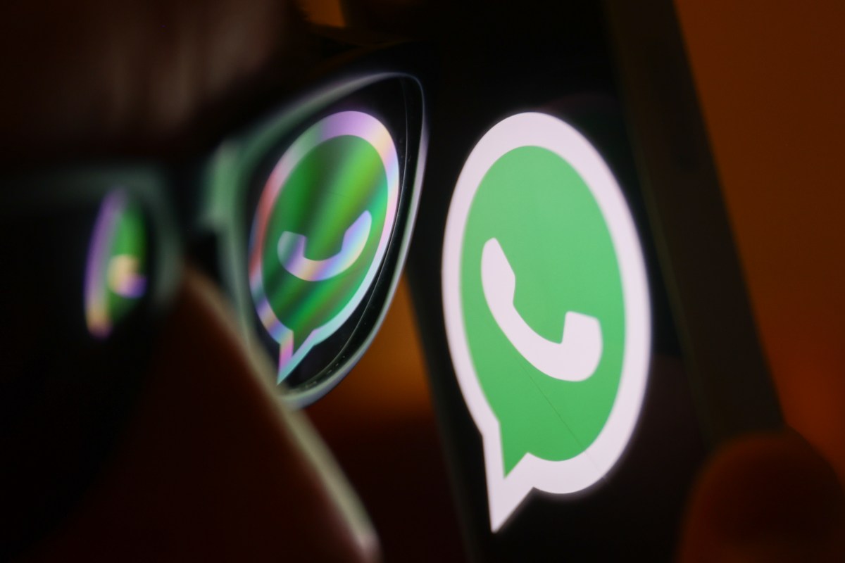 WhatsApp can now translate messages on iOS and Android